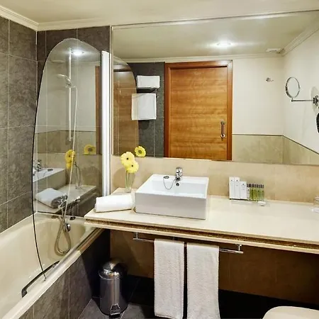 Hotel Sercotel Gran Zurbarán 4*