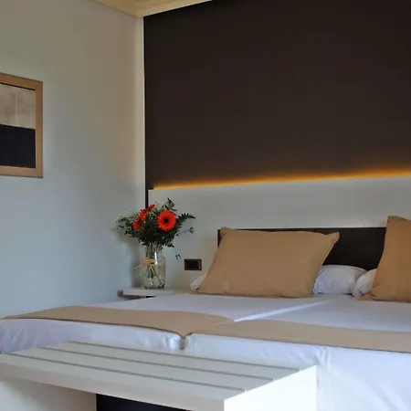 ホテル Sercotel Gran Zurbaran 4*