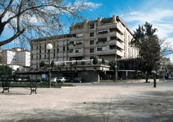 Szálloda Sercotel Gran Zurbarán 4*