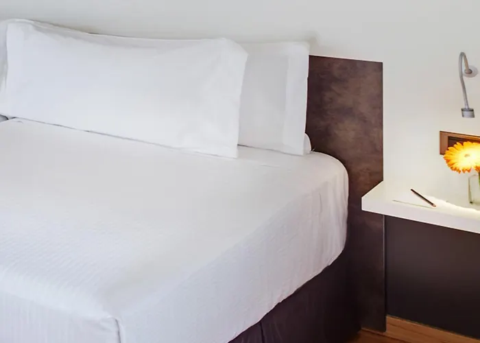 Szálloda Sercotel Gran Zurbarán